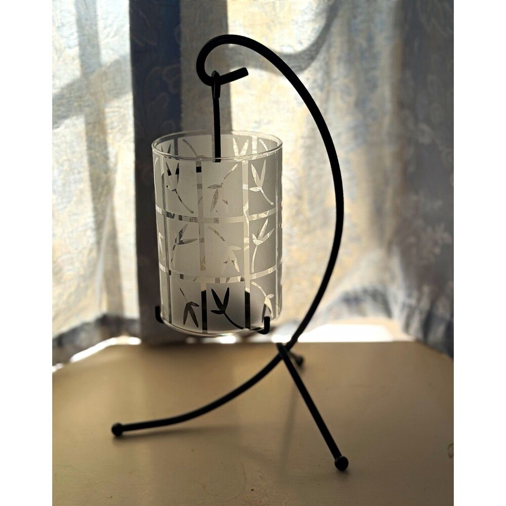 Black Metal Stand Clear Etched Floral Glass Hurricane Candle Holder Tea Light